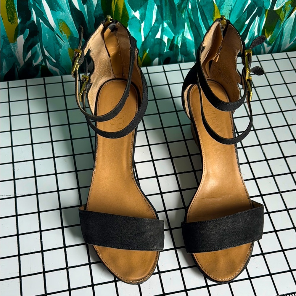 Franco Sarto wedge
